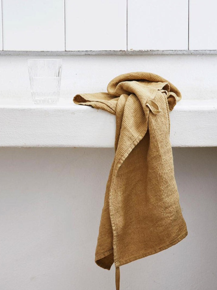 Linen dish towel by Linge Particulier, Waffle - Curry